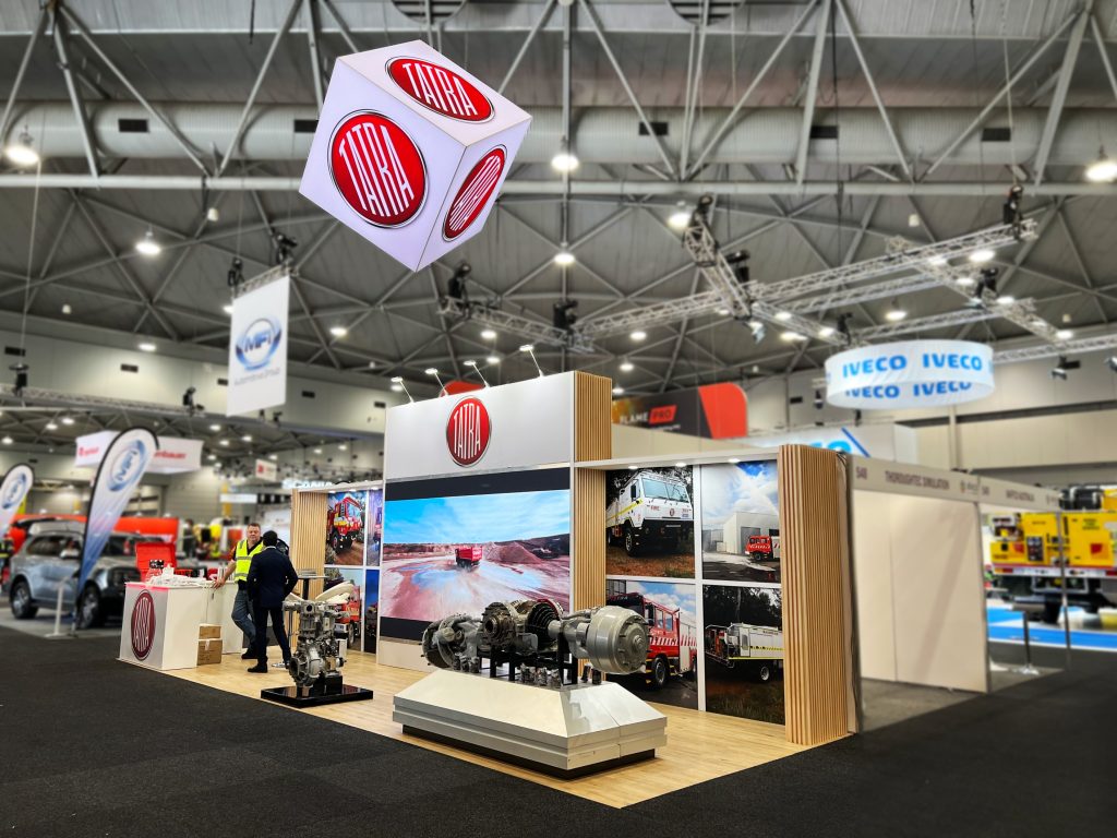 Boost ROI with Custom Modular Displays at Trade Shows