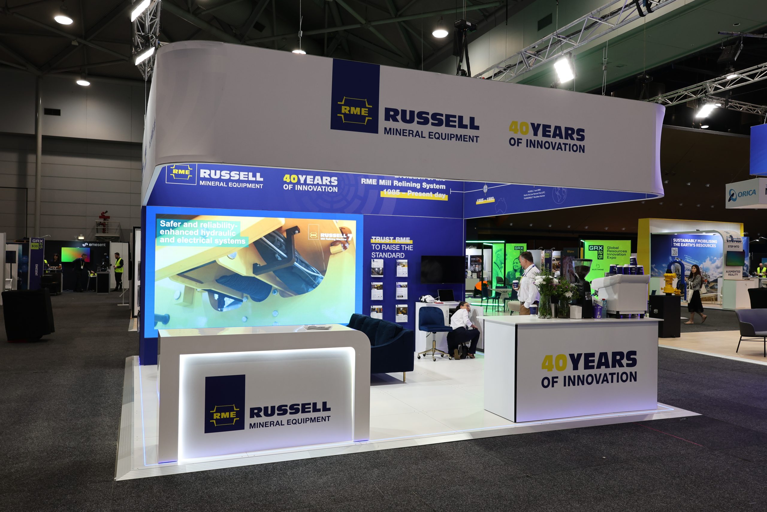 Russell Mineral Equipment featuring a custom modular display